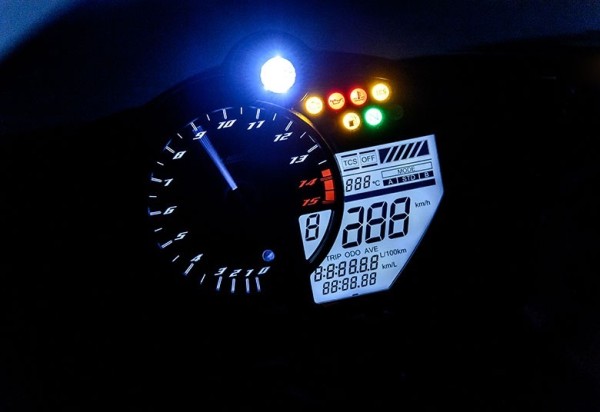 Nova Yamaha YZF R1 2014 Brasil