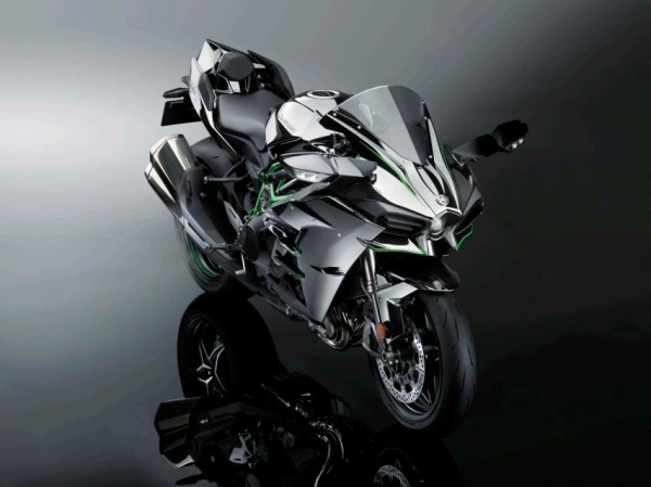 Kawasaki lança Ninja H2 com 200cv