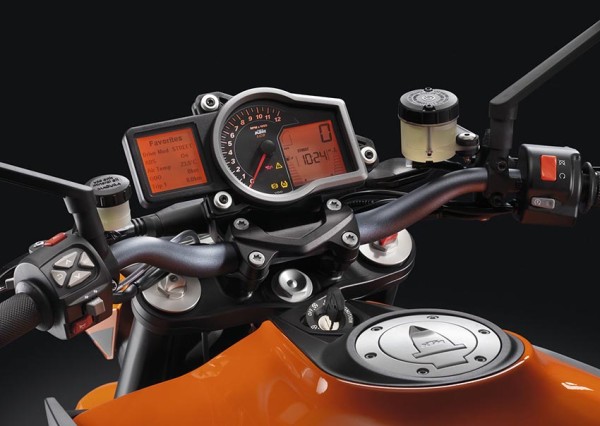 super-duke-r-painel