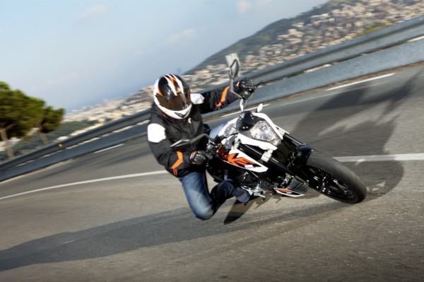 nova-moto-ktm-duke-200