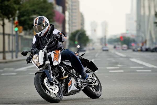 nova-moto-ktm-duke-200-9