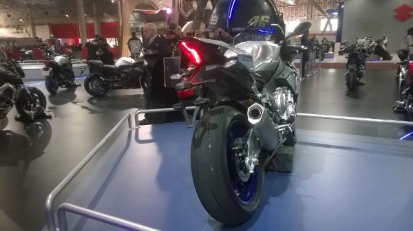 nova Yamaha YZF R1 lancada no Salao Duas Rodas 2015