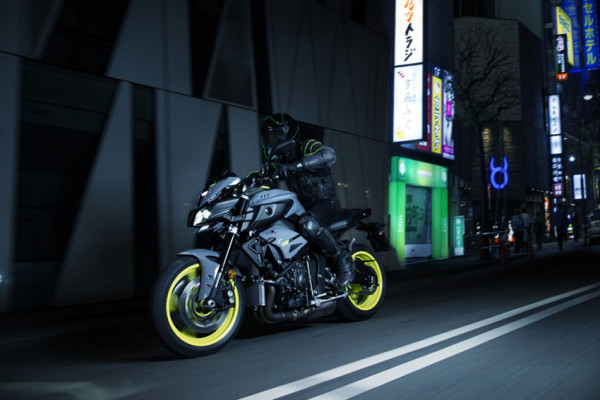 mt-10-nova-moto-yamaha-3