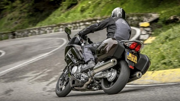 Yamaha FJR1300