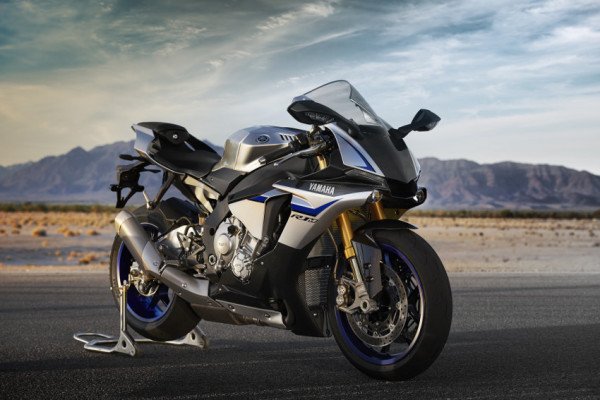Nova Yamaha R1 será comercializada por valores a partir de R$125.990