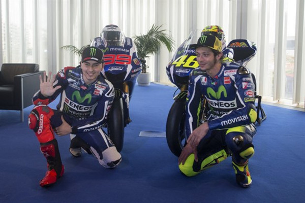 Yamaha M1 2016: Montadora apresenta versão 2016 das motocicletas da equipe para a MotoGP