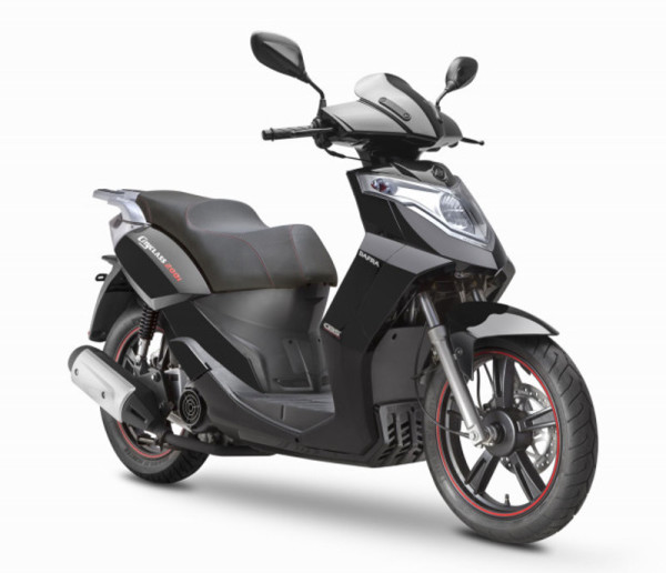 Dafra Maxsym 400i tem redução para brigar com Honda SH 300i 3