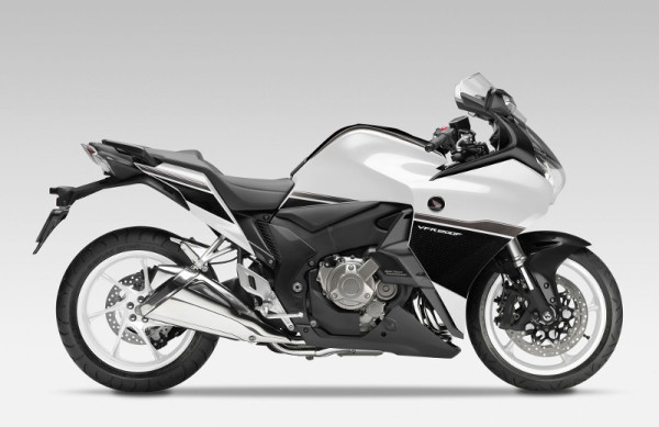 Honda VFR 1200 F e 1200X Crosstourer tem recall anunciado 3