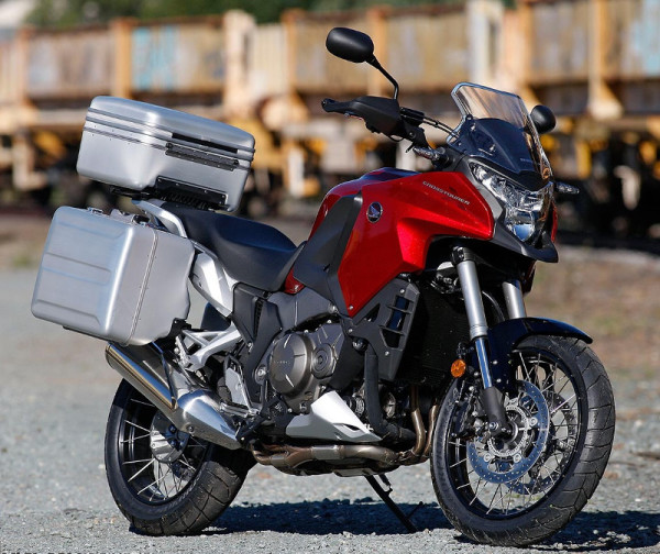 Honda VFR 1200 F e 1200X Crosstourer tem recall anunciado 8