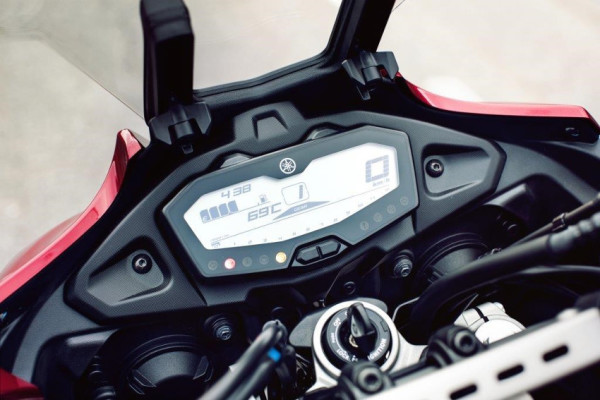 Yamaha Tracer 700 anunciada! 7