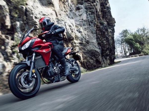 Yamaha Tracer 700 anunciada! 8