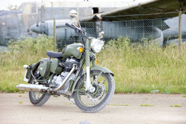 Royal Enfield Thunderbird e Classic renovadas! 6