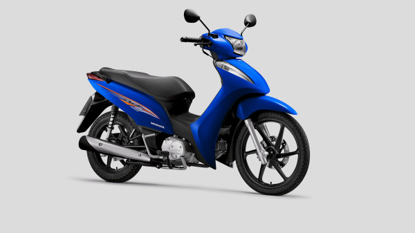 Depois de um ano de baixas, a produção de motocicletas voltou a crescer em janeiro de 2017. Segundo a Abraciclo, o aumento foi de 7,5%. Confira os detalhes!