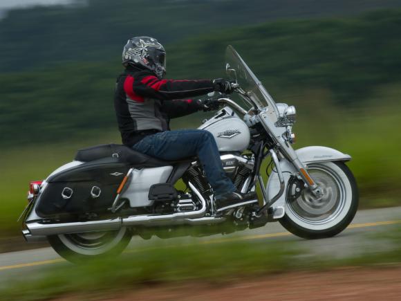 Harley-Davidson Road King 2017 3