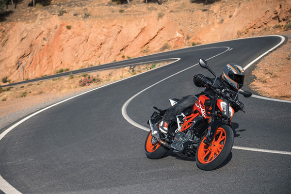 KTM 390 Duke 2017 2