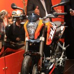 ktm-duke-125cc-03