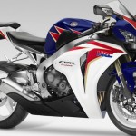 honda-cbr-1000rr-fireblade-2011-15jpg