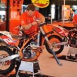 motorede-tenicos-ktm-brasil-austria-01