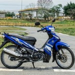 Serie limitada Racing Blue Yamaha 03