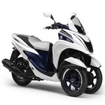 Novo Yamaha Tricity Scooter de 3 rodas