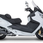 Novidades DAFRA 2014 scooters MaxSym 400i 02