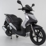 Linha 2014 de scooters DAFRA 03 CityClass200i