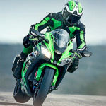Kawasaki-Ninja-ZX-10R-chega-em