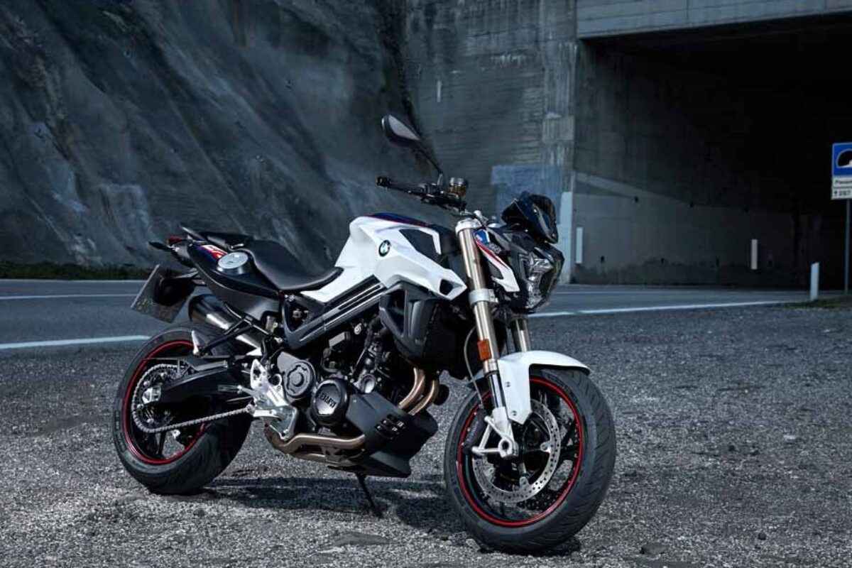 Motos BMW por menos de 40 mil: 5 modelos para tirar onda, gastando pouco 4 BMW F800R 2017 01
