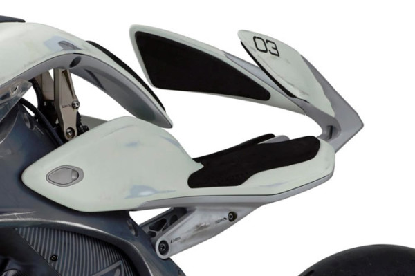 Yamaha Motoroid Assento