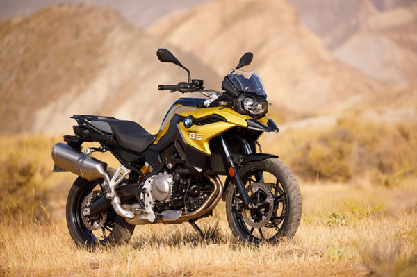 BMW F750GS 2018 Amarela lado