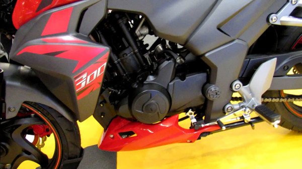 Dafra Next 300 2018 no Brasil Motor