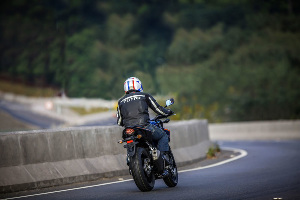 10-fatos-cb-500f (11)