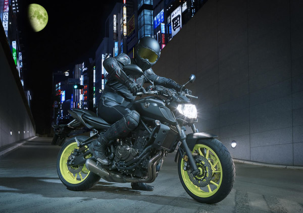 Vídeo Yamaha MT-07 2018