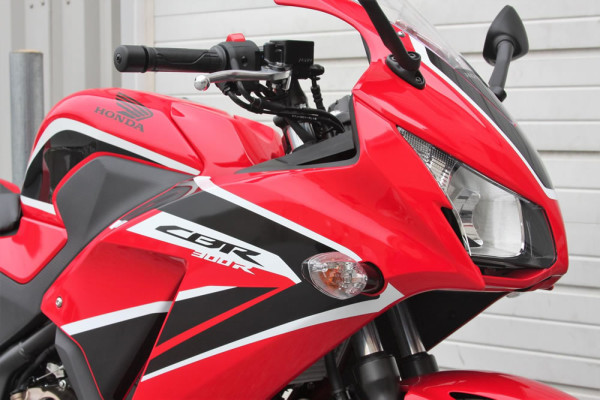 CBR 300R 2018 Farol