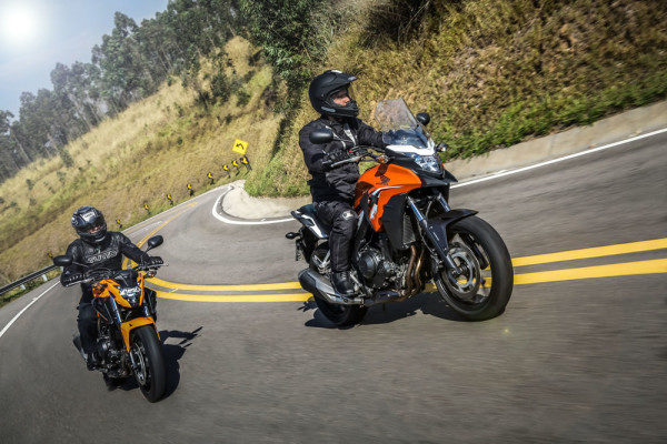 CB 500F e 500X 2019 na cor Laranja