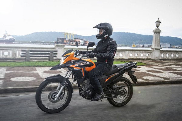 XRE 190 2019 Laranja Asfalto