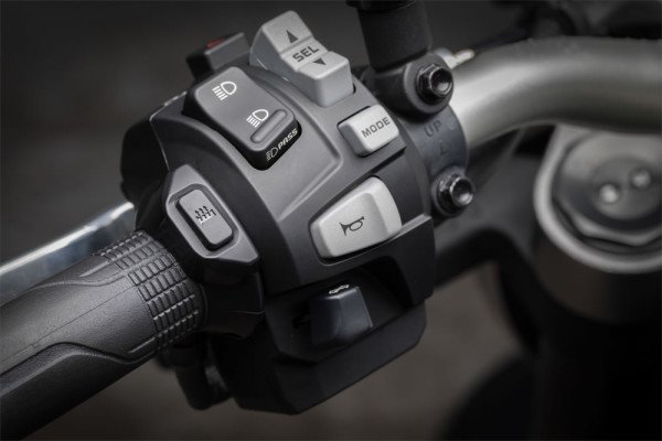 Honda-CB1000R-2019-Brasil-03 Honda-CB1000R-2019-Brasil-03