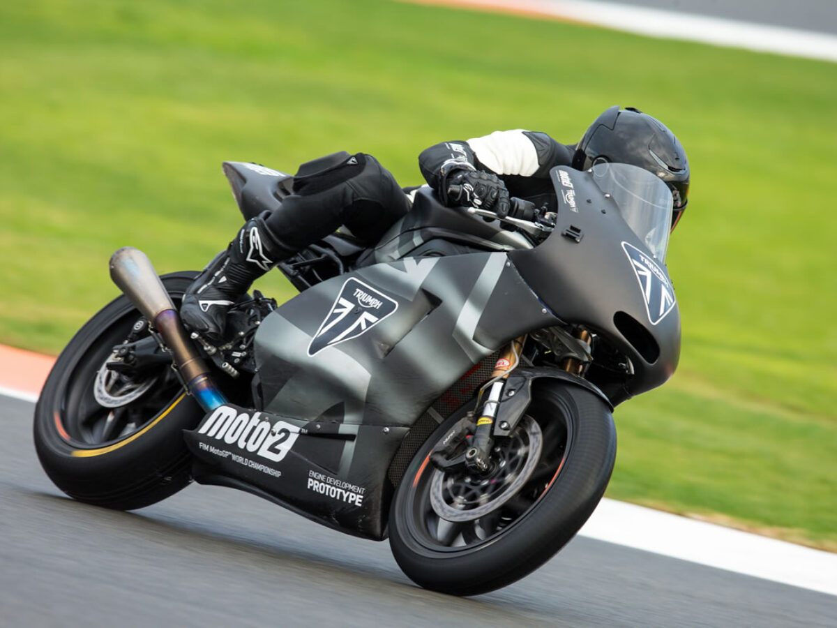 Motor-765-Triumph-Moto2-2019-
