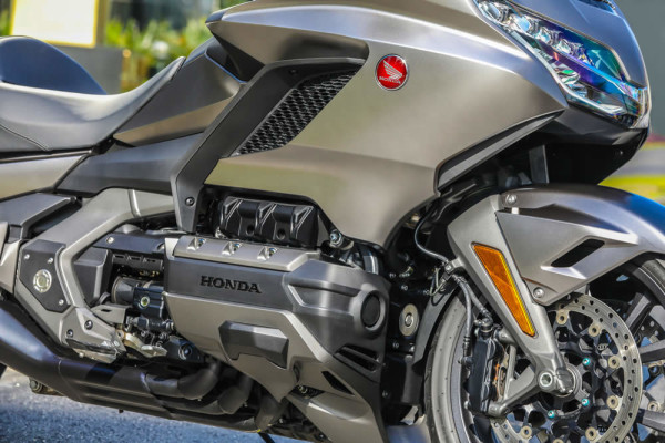 Nova-Gold-Wing-Brasil-02-Motor