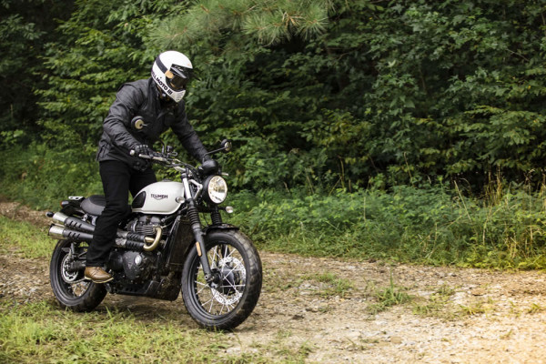 triumph-street-scrambler-900-2019-03