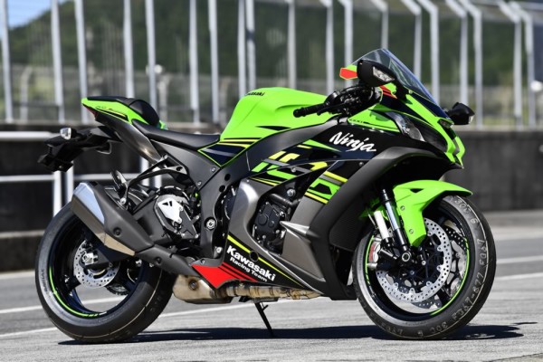 Ninja-ZX10R-2020-05