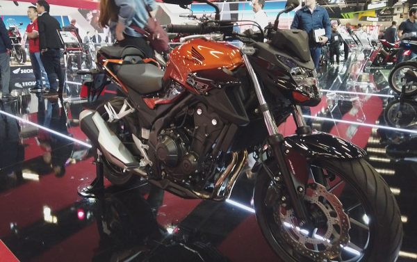Nova CB 500F 2020 no Brasil Cobre