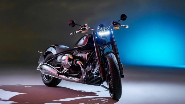 BMW-R18-12