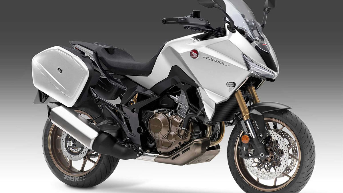 cb1100x-nova-nt1100-03-