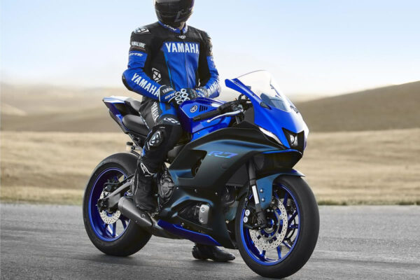 Yamaha-R7-2022-01