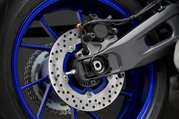 Yamaha-R7-2022-08