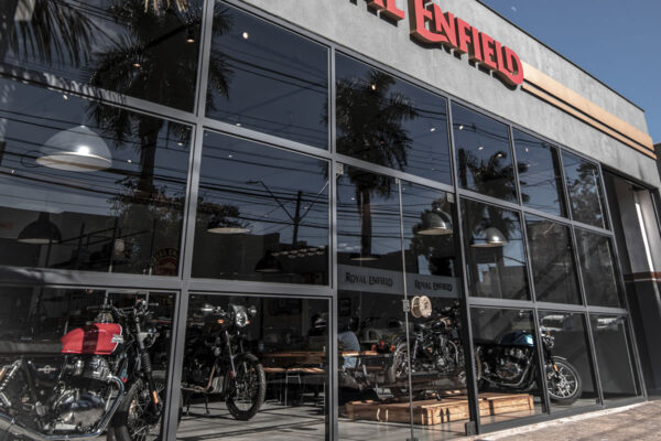 Royal-Enfield-Londrina-01