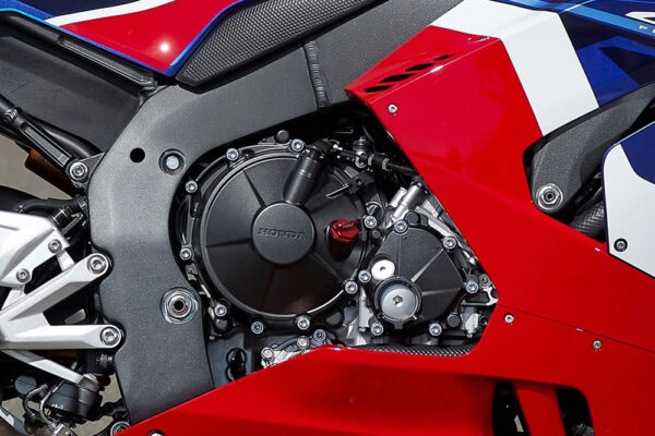 cbr1000rrr fireblade 2022 03