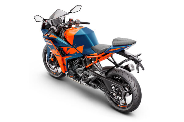 KTM RC 390 2022 3