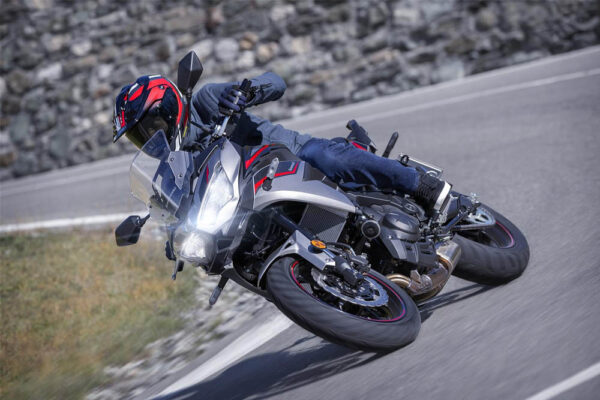 Kawasaki Versys 650 2022 1